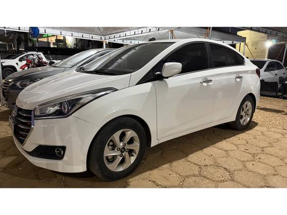 HYUNDAI HB20S 1.6 PREMIUM 16V FLEX 4P AUTOMÁTICO