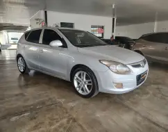 HYUNDAI I30 2.0 MPFI GLS 16V GASOLINA 4P AUTOMÁTICO HYUNDAI I30 2.0 MPFI GLS 16V GASOLINA 4P AUTOMÁTICO