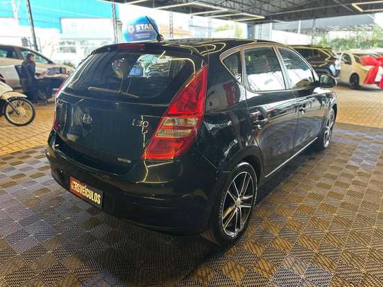 HYUNDAI-I30-2011