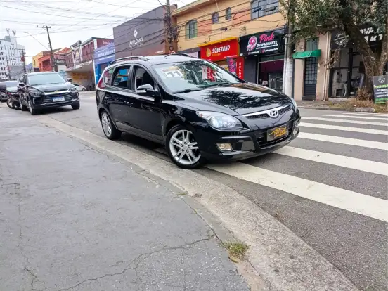 HYUNDAI-I30 CW-2010