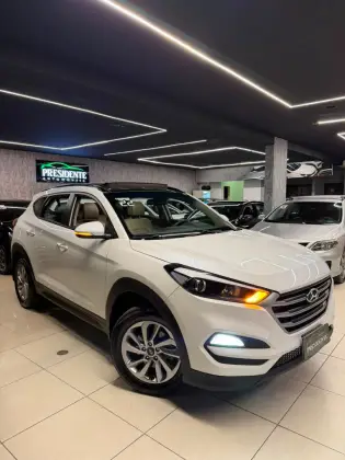 HYUNDAI TUCSON 1.6 16V T-GDI GASOLINA GLS ECOSHIFT HYUNDAI TUCSON 1.6 16V T-GDI GASOLINA GLS ECOSHIFT