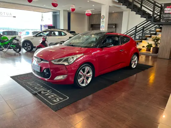 HYUNDAI VELOSTER 1.6 16V GASOLINA 3P AUTOMÁTICO HYUNDAI VELOSTER 1.6 16V GASOLINA 3P AUTOMÁTICO