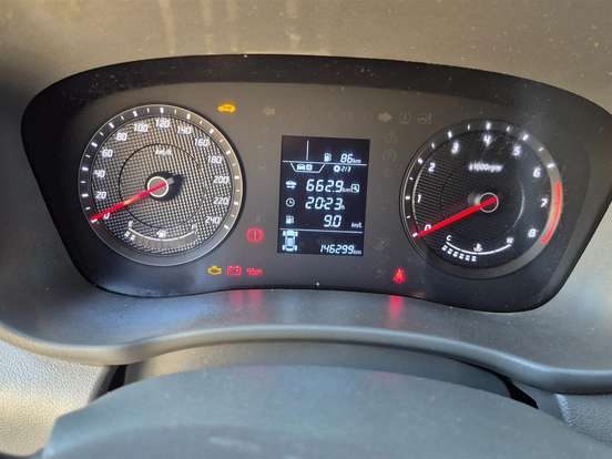 HYUNDAI-HB20S-1.0 12V FLEX COMFORT MANUAL HYUNDAI-HB20S-2023