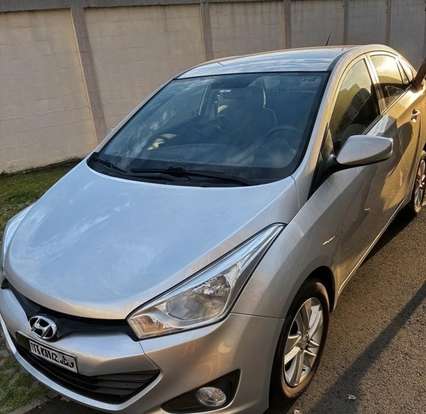 HYUNDAI-HB20S-1.6 PREMIUM 16V FLEX 4P MANUAL HYUNDAI-HB20S-2013