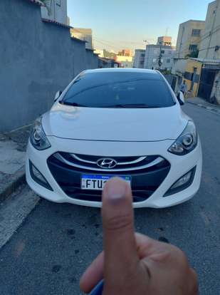 HYUNDAI-I30-1.8 MPI 16V GASOLINA 4P AUTOMATICO HYUNDAI-I30-2013