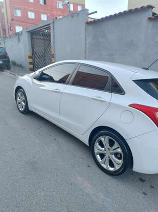 HYUNDAI-I30-2013