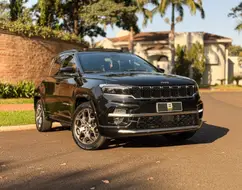 JEEP COMMANDER 1.3 T270 TURBO FLEX OVERLAND AT6 JEEP COMMANDER 1.3 T270 TURBO FLEX OVERLAND AT6