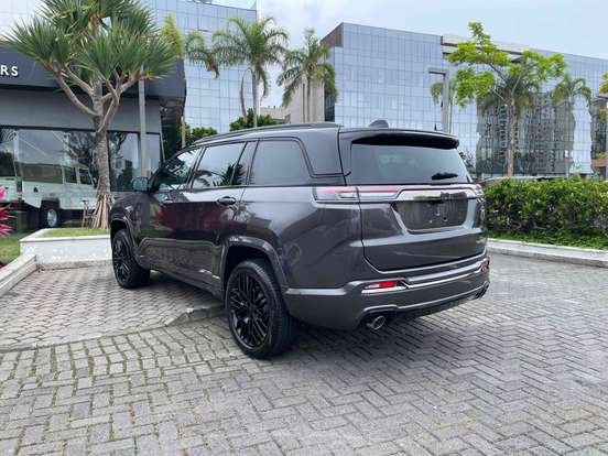 JEEP-COMMANDER-2026