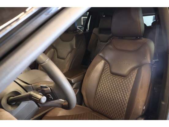 JEEP-COMMANDER-2.0 TD380 TURBO DIESEL OVERLAND AT9 JEEP-COMMANDER-2023