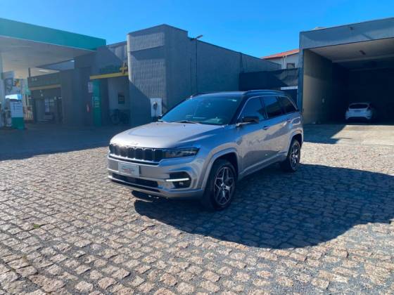 JEEP COMMANDER 2.0 TD380 TURBO DIESEL OVERLAND AT9
