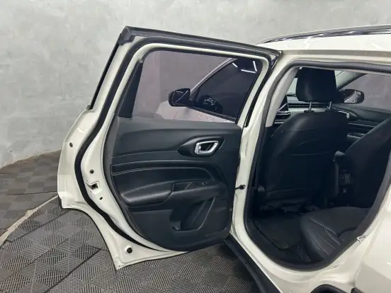JEEP-COMPASS-2023
