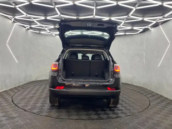JEEP-COMPASS-2.0 16V DIESEL LONGITUDE 4X4 AUTOMÁTICO JEEP-COMPASS-2021