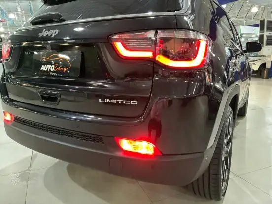 JEEP-COMPASS-2.0 16V FLEX LIMITED AUTOMÁTICO JEEP-COMPASS-2020