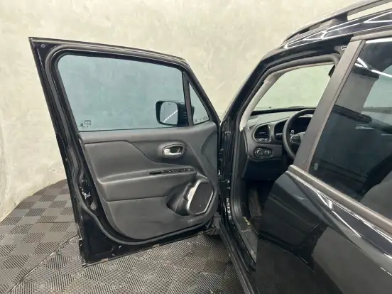 JEEP-RENEGADE-2024