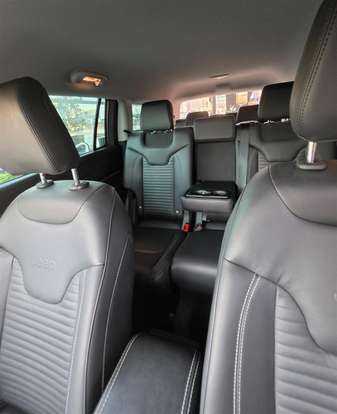 JEEP-COMMANDER-1.3 T270 TURBO FLEX LONGITUDE AT6 JEEP-COMMANDER-2025