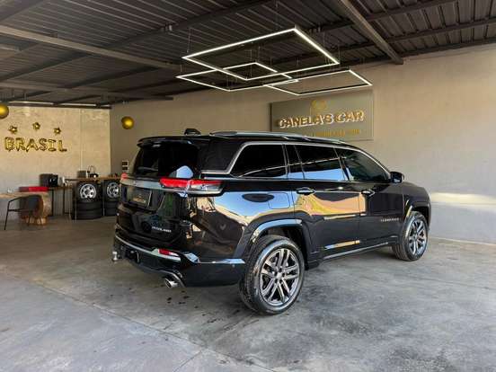 JEEP-COMMANDER-2.0 HURRICANE 4 TURBO GASOLINA OVERLAND AT9 JEEP-COMMANDER-2025