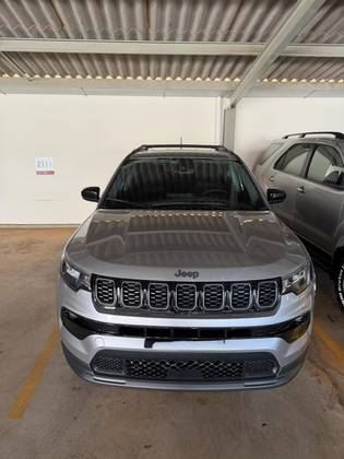 JEEP COMPASS 1.3 T270 TURBO FLEX LONGITUDE AT6