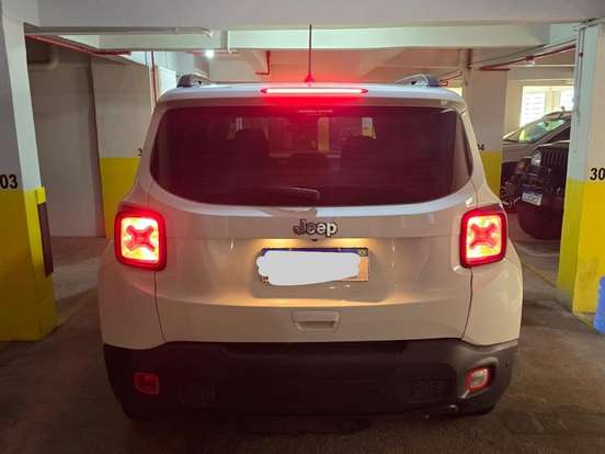 JEEP-RENEGADE-1.8 16V FLEX SPORT 4P AUTOMÁTICO JEEP-RENEGADE-2018