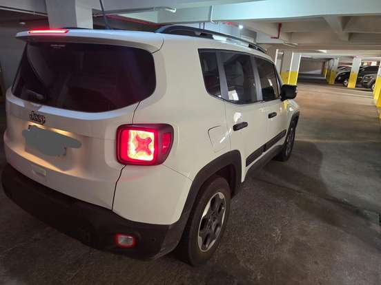JEEP-RENEGADE-2018