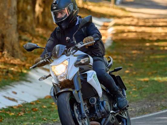 KAWASAKI-ER-6N KAWASAKI-ER-6N-2015