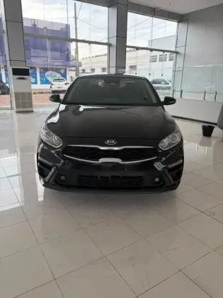 KIA CERATO 2.0 16V FLEX SX AUTOMÁTICO KIA CERATO 2.0 16V FLEX SX AUTOMÁTICO