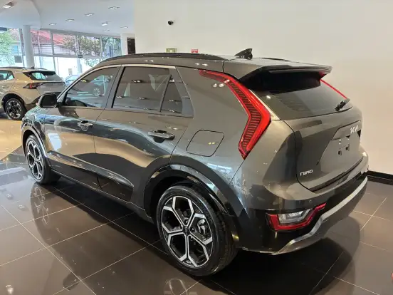 KIA-NIRO-1.6 GDI HEV SX PRESTIGE DCT KIA-NIRO-2026