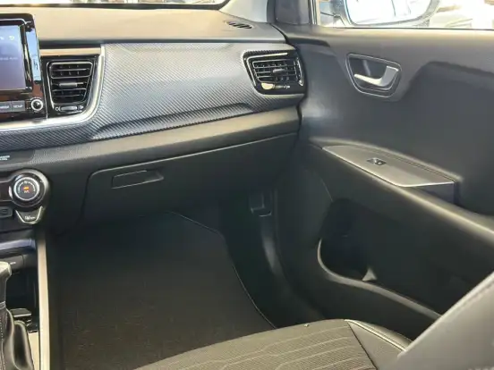KIA-STONIC-2022