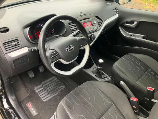 KIA-PICANTO-2016