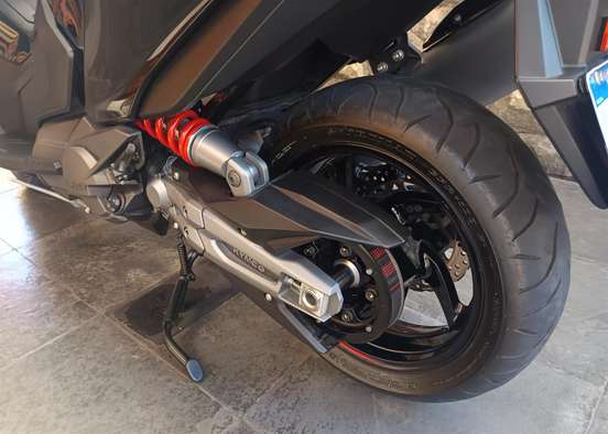 KYMCO-AK 550i-2024