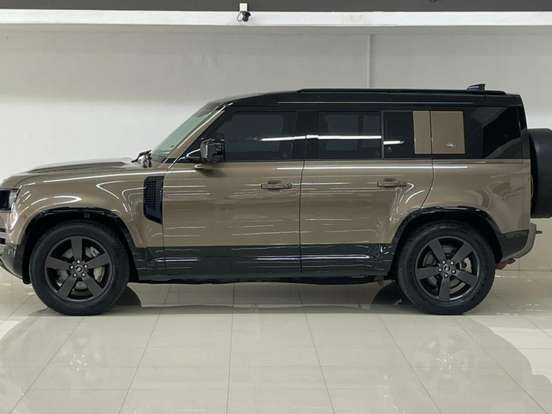 LAND ROVER-DEFENDER-2023