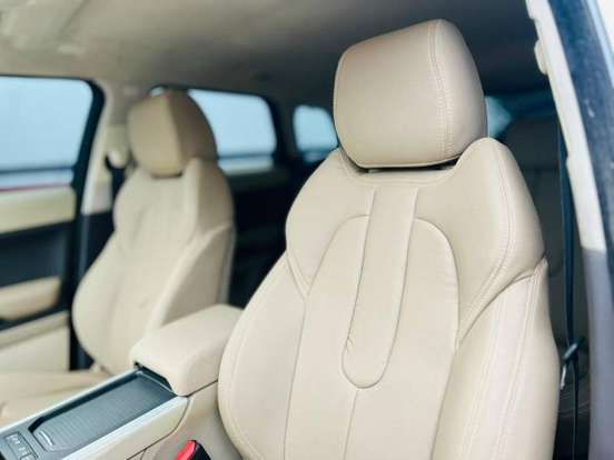 LAND ROVER-RANGE ROVER EVOQUE-2.0 PURE 4WD 16V GASOLINA 4P AUTOMÁTICO LAND ROVER-RANGE ROVER EVOQUE-2015