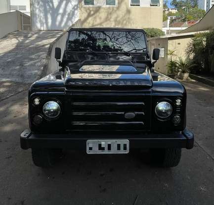 LAND ROVER-DEFENDER-2011