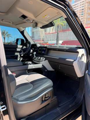 LAND ROVER-DEFENDER-2023