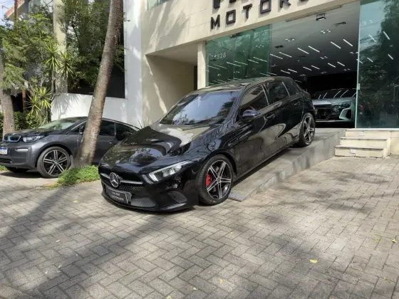 MERCEDES-BENZ A 250 2.0 CGI GASOLINA SPORT 7G-DCT MERCEDES-BENZ A 250 2.0 CGI GASOLINA SPORT 7G-DCT