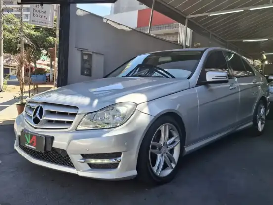 MERCEDES-BENZ-C 180-1.6 CGI SPORT 16V TURBO GASOLINA 4P AUTOMÁTICO MERCEDES-BENZ-C 180-2014