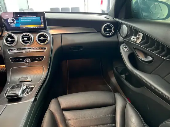 MERCEDES-BENZ-C 300-2020