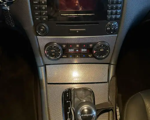 MERCEDES-BENZ-CLK 320-2004