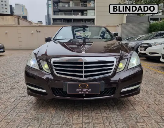 MERCEDES-BENZ E 250 1.8 CGI AVANTGARDE 16V GASOLINA 4P AUTOMÁTICO MERCEDES-BENZ E 250 1.8 CGI AVANTGARDE 16V GASOLINA 4P AUTOMÁTICO
