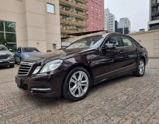 MERCEDES-BENZ-E 250-1.8 CGI AVANTGARDE 16V GASOLINA 4P AUTOMÁTICO MERCEDES-BENZ-E 250-2012