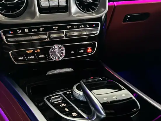MERCEDES-BENZ-G 63 AMG-4.0 V8 TURBO GASOLINA 4MATIC SPEEDSHIFT MERCEDES-BENZ-G 63 AMG-2020