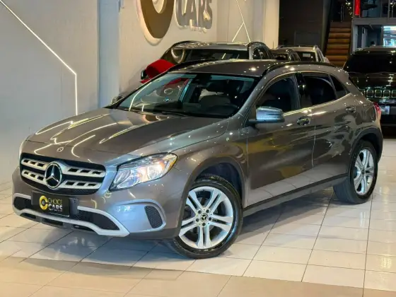 MERCEDES-BENZ GLA 200 1.6 CGI FLEX STYLE 7G-DCT