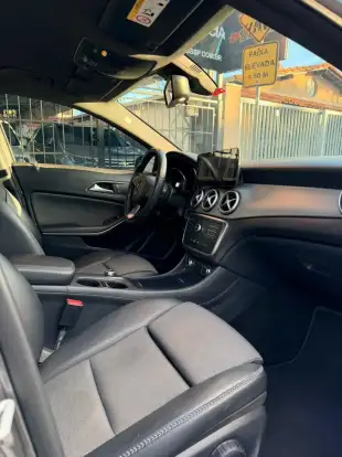 MERCEDES-BENZ-GLA 200-1.6 CGI STYLE 16V TURBO FLEX 4P AUTOMÁTICO MERCEDES-BENZ-GLA 200-2016