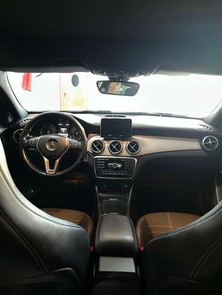 MERCEDES-BENZ-GLA 200-2014