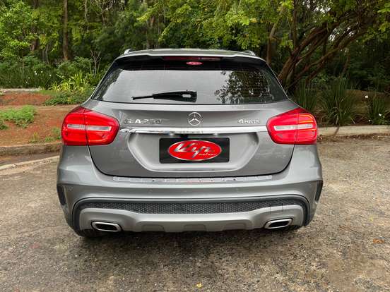 MERCEDES-BENZ-GLA 250-2.0 16V TURBO GASOLINA SPORT 4P 4MATIC AUTOMÁTICO MERCEDES-BENZ-GLA 250-2016