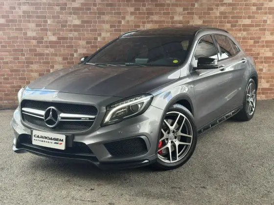 MERCEDES-BENZ GLA 45 AMG 2.0 16V TURBO GASOLINA 4P AUTOMÁTICO MERCEDES-BENZ GLA 45 AMG 2.0 16V TURBO GASOLINA 4P AUTOMÁTICO