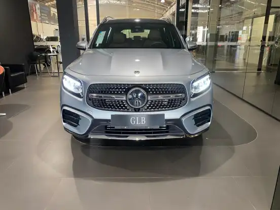 MERCEDES-BENZ-GLB 220-2.0 MHEV AMG LINE 4MATIC 8G-DCT MERCEDES-BENZ-GLB 220-2025