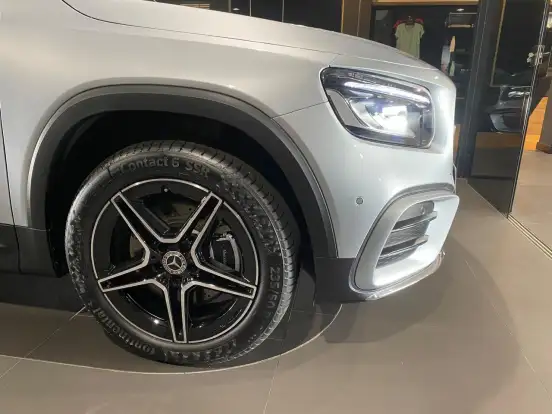 MERCEDES-BENZ-GLB 220-2.0 MHEV AMG LINE 4MATIC 8G-DCT MERCEDES-BENZ-GLB 220-2025