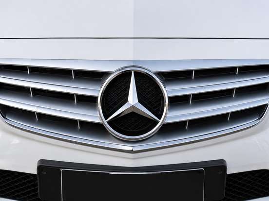 MERCEDES-BENZ-C 180-1.6 CGI SPORT 16V TURBO GASOLINA 4P AUTOMÁTICO MERCEDES-BENZ-C 180-2013
