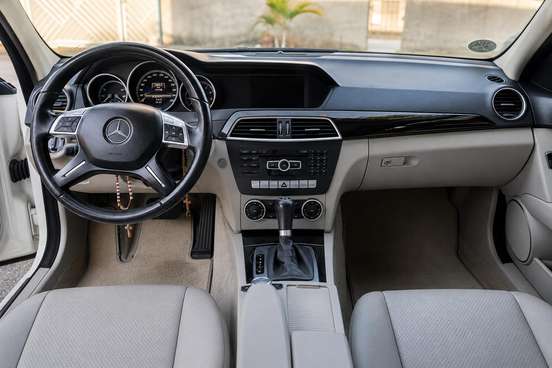 MERCEDES-BENZ-C 180-2013