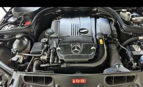 MERCEDES-BENZ-C 200-2013